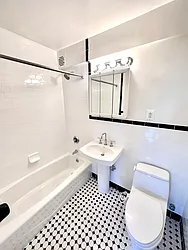 Rented by Addison Property Group