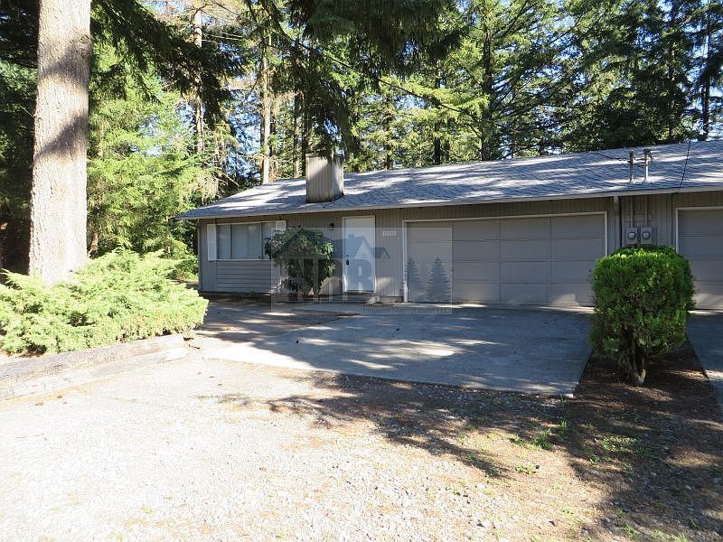1st image of 15111 74th Ave E