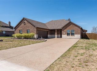 107 Goff Dr, Fate, TX 75189