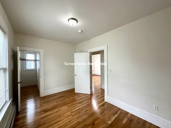 11 Elder St, Dorchester, MA