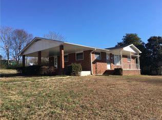 209 E Corriher St, Landis, NC 28088