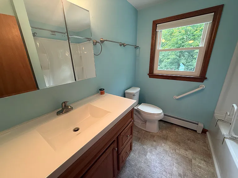 158 Tina Dr #B — Photo 35