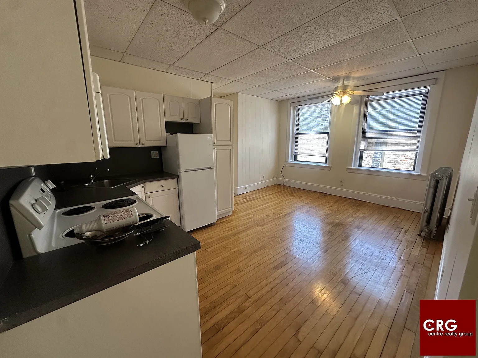 2 bed, 1.0 bath, $2,575 — Photo 2