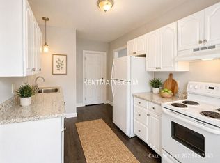 62 High St UNIT 4, Bangor, ME 04401