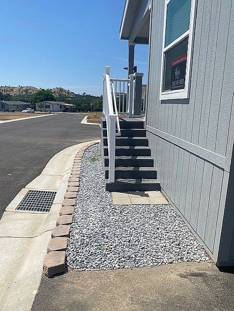 1st image of 2920 Clark Rd #6L