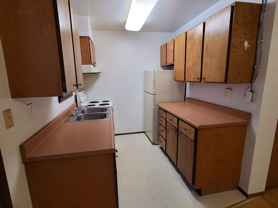 1st image of 4059 8th Ave NE #A
