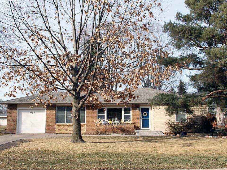 1st image of 1143 Skillman Ave W