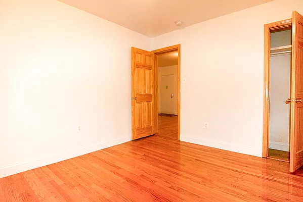 Rented by Horowitz Real Estate | media 27