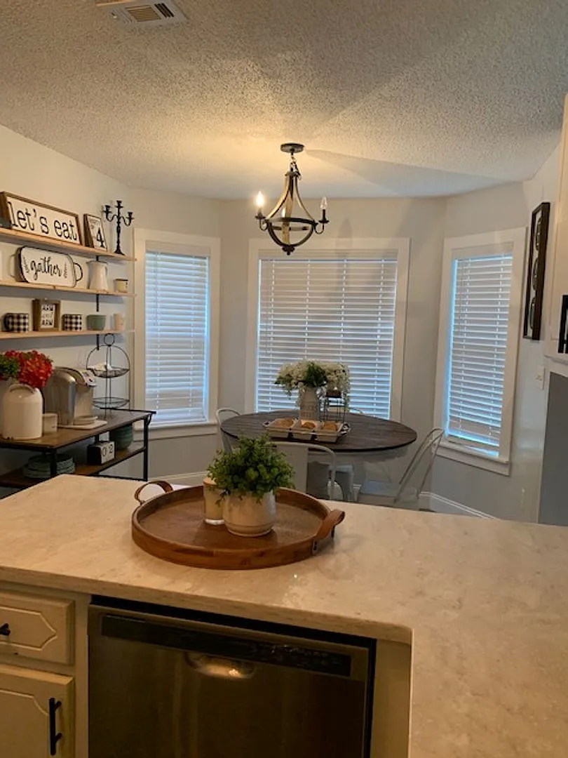 408 Brown Place Crestview, FL 32536 — Photo 4