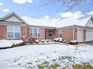 2687 Venetian Ln, Elgin, IL 60124