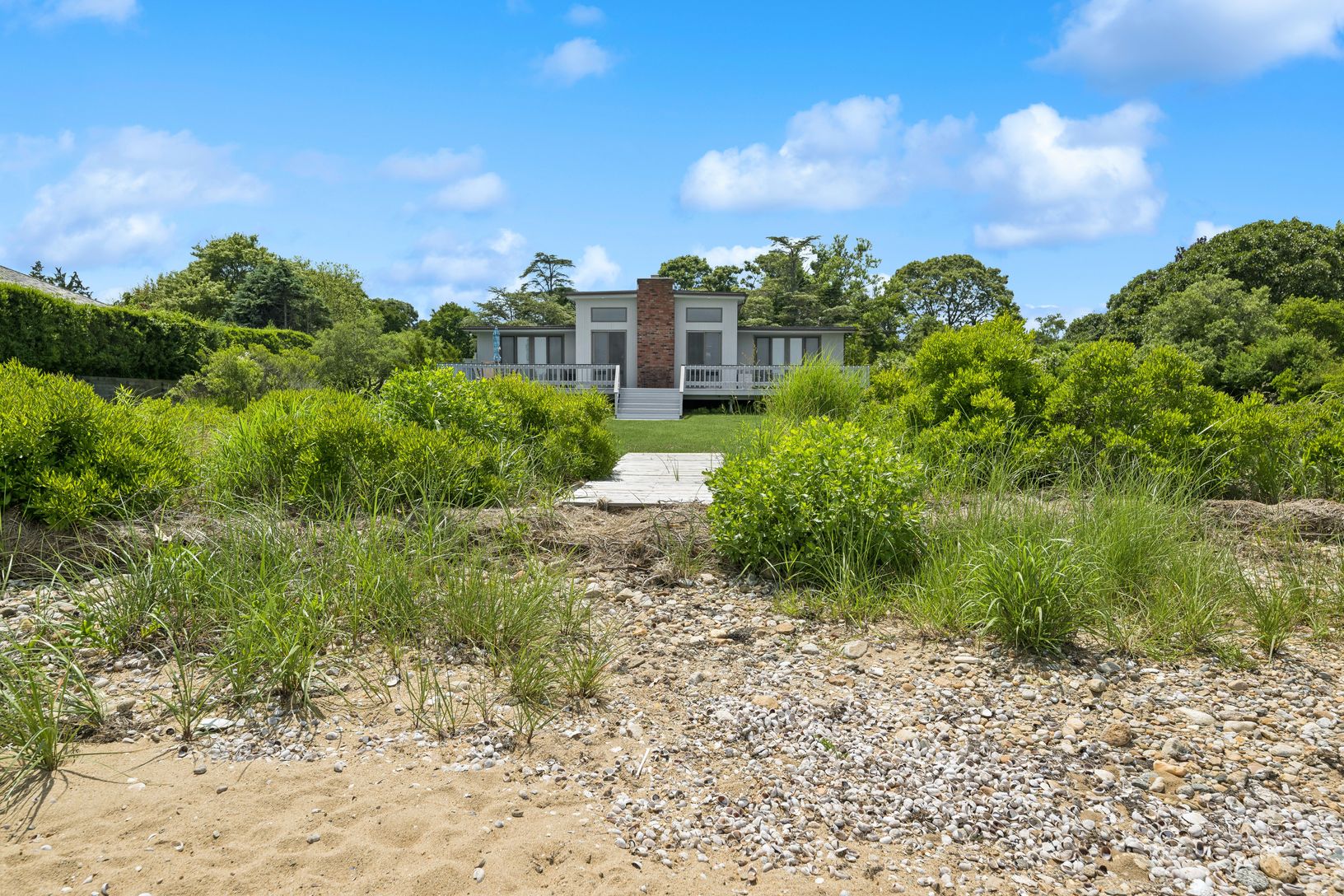  296 West Lake - A Waterfront Montauk Rental