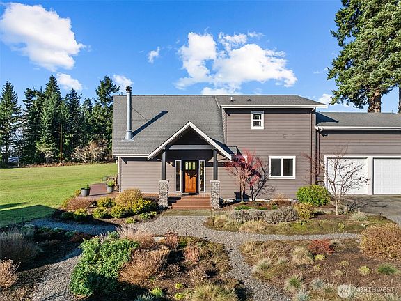 2nd image of 3418 Rose Lane