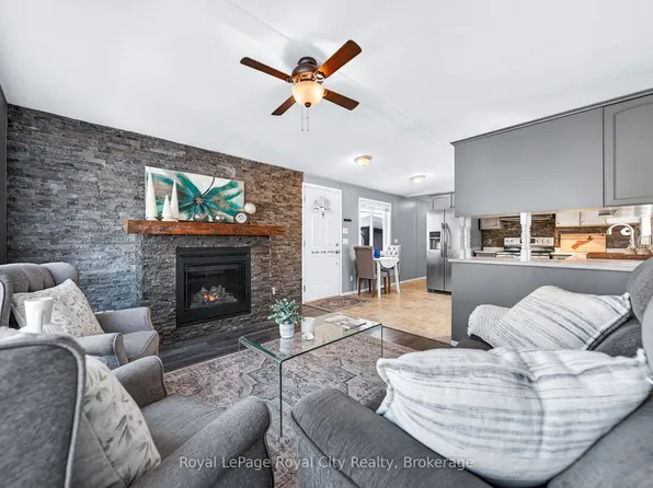 6 Water St, Puslinch, ON N0B 2J0