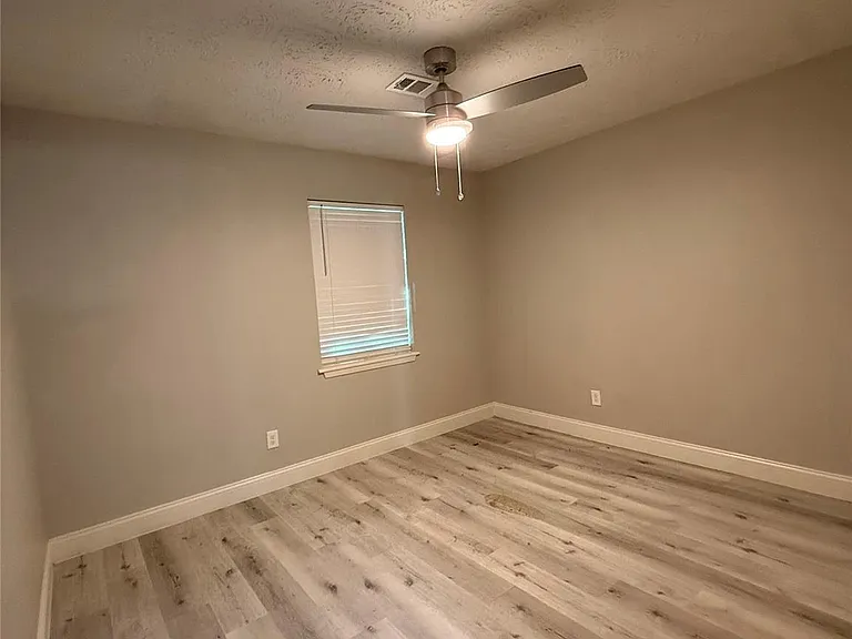 4406 Mallard Dr — Photo 14