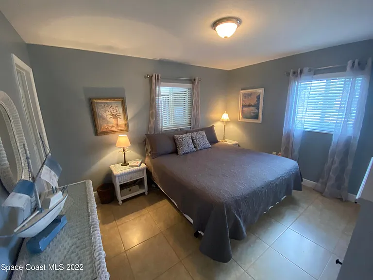8800 Sea Shell Ln — Photo 9