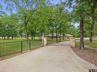 272 Rs County Rd #3346, Emory, TX 75440