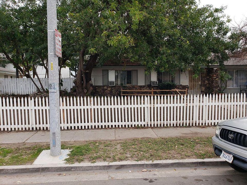 1st image of 12112 Laguna St APT 4