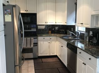 199 W 26th St, Bayonne, NJ 07002