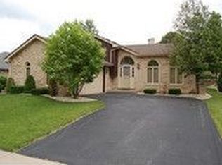 401 Wexford Dr, Lemont, IL