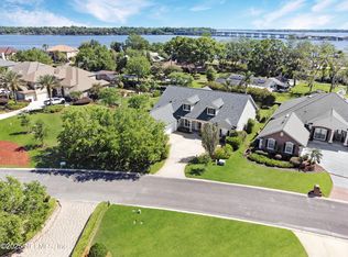 2028 Castle Point Ct, Fleming Island, FL 32003