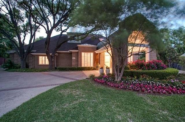 1st image of 6215 Prestondell Dr