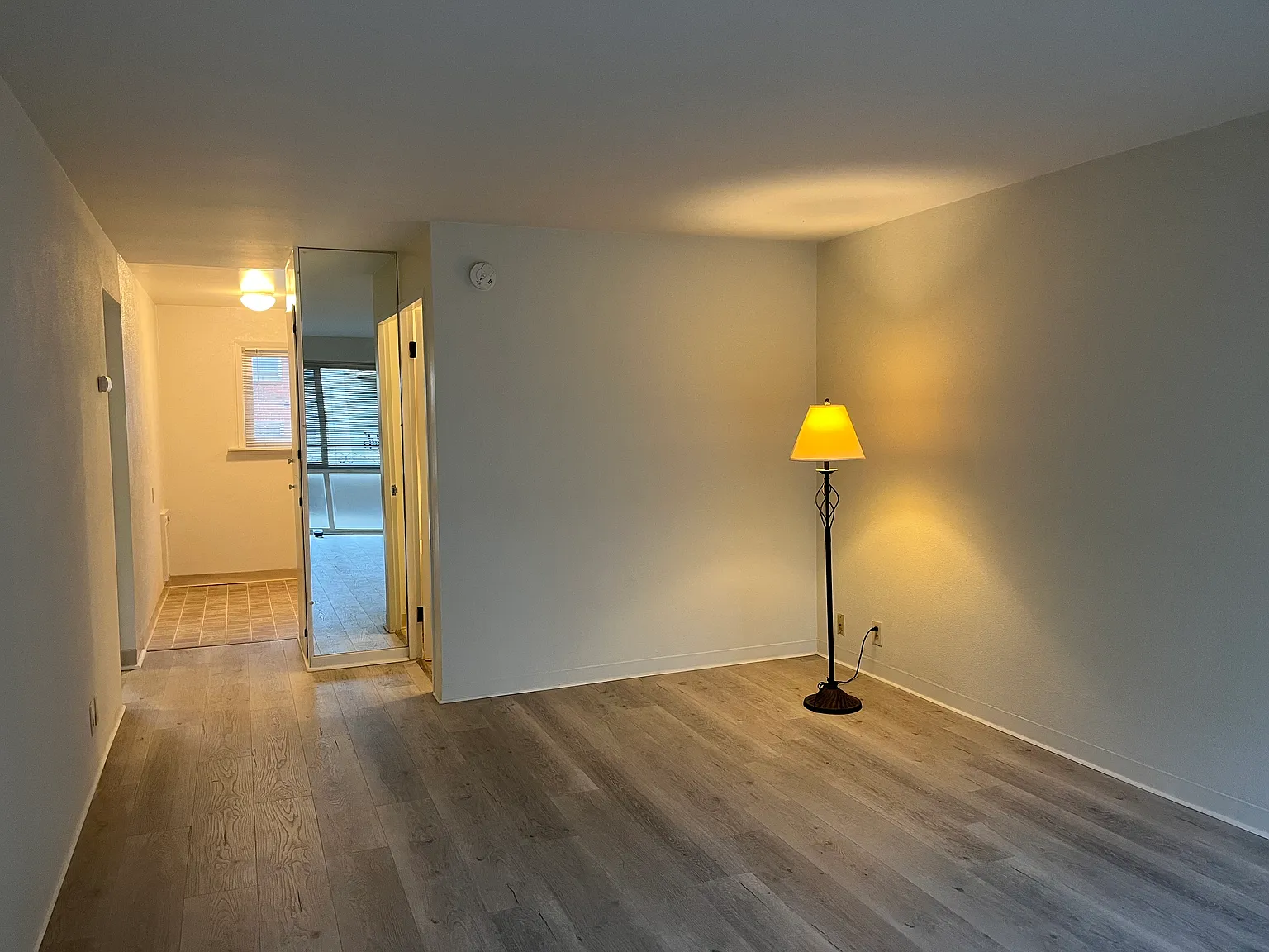 1 bed, $1,595 — Photo 4