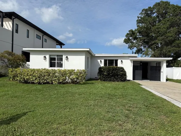 5931 Mangrove St N, Saint Petersburg, FL 33703