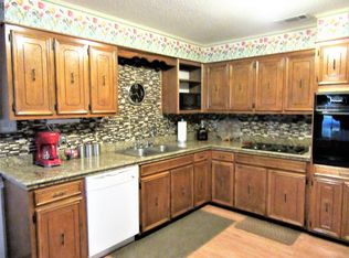 2738 Linkswiller Rd, LAKE CHARLES, LA 70607