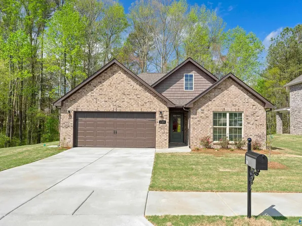 228 Gateway Trl, Arab, AL 35016
