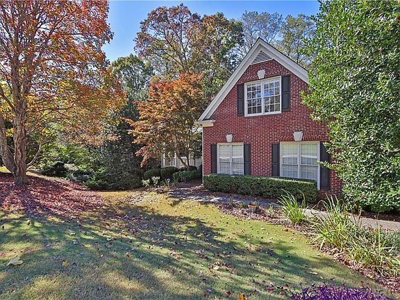 2nd image of 1872 Bakers Mill Rd