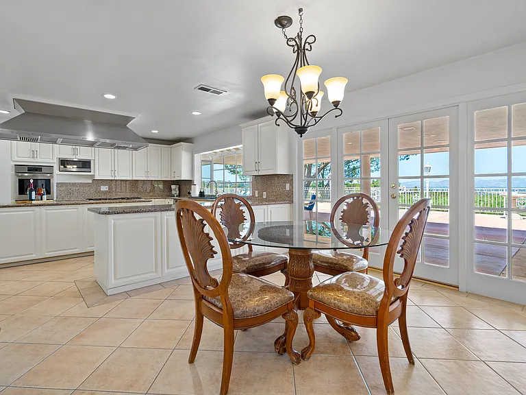 4159 Regal Oak Dr — Photo 48