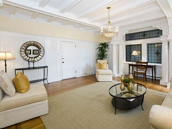2nd image of 2217 Pacific Ave APT 2