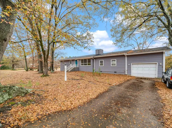 3428 Starmount Dr, Raleigh, NC 27604