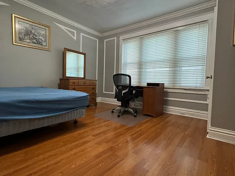 5826 Clemens Ave — Photo 9