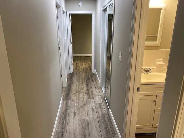 1701 Kemper Ln — Photo 8