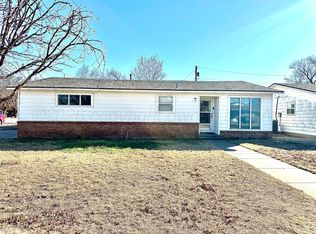 624 NE 1st Pl, Tulia, TX 79088