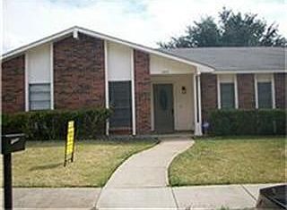 1st image of 1905 White Rose Ln