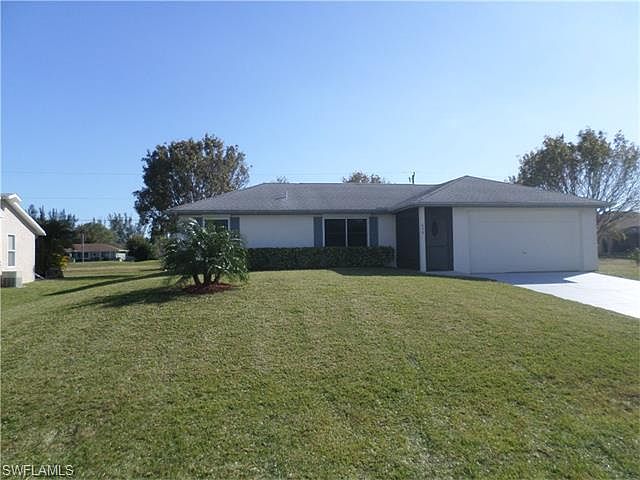 1st image of 836 SW 30th Ter