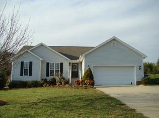 6682 Lawrence Farm Ln, Randleman, NC 27317