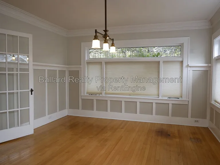 6235 22nd Ave NE — Photo 14