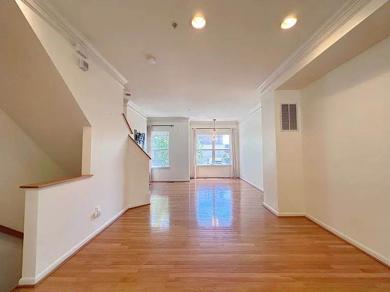1217 V St NW — Photo 5