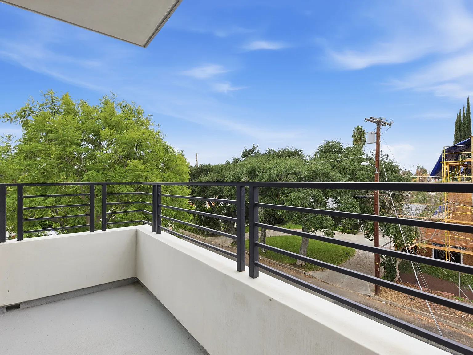 4 bed, 1795 sqft, $4,600 — Photo 2