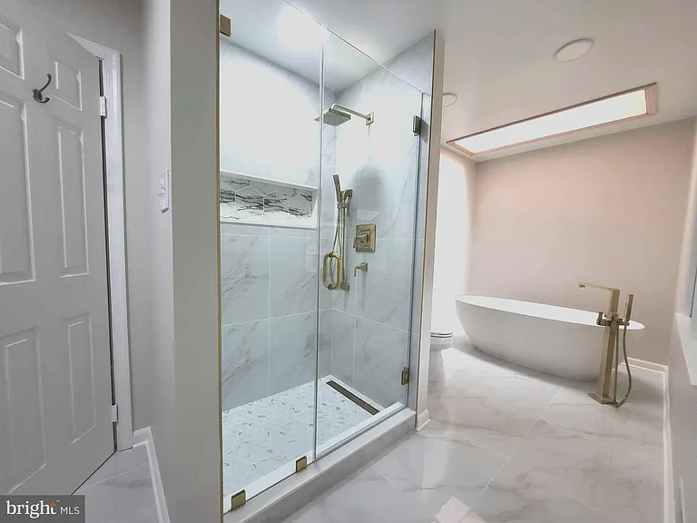8424 Holly Leaf Dr — Photo 19