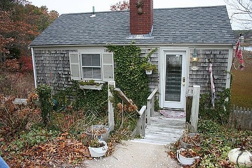 2nd image of 411 High Bank Rd