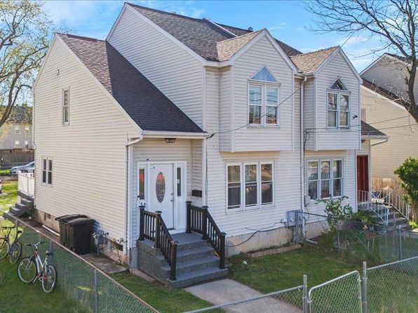 744 Hamilton St, Schenectady, NY 12307