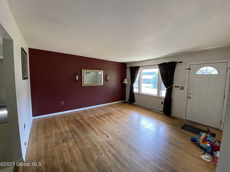 3rd image of 45 Edmund Drive
