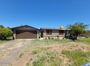 13849 S Spring Ln, Mayer, AZ 86333
