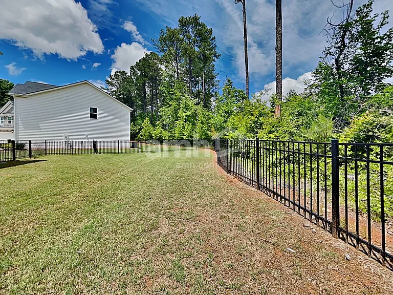 603 Lake Vista Ct — Photo 23