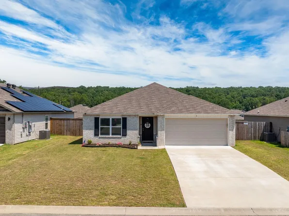 3 Sun Drenched Trl, Conway, AR 72032