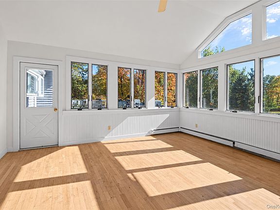 4th image of 18 Mackey Road